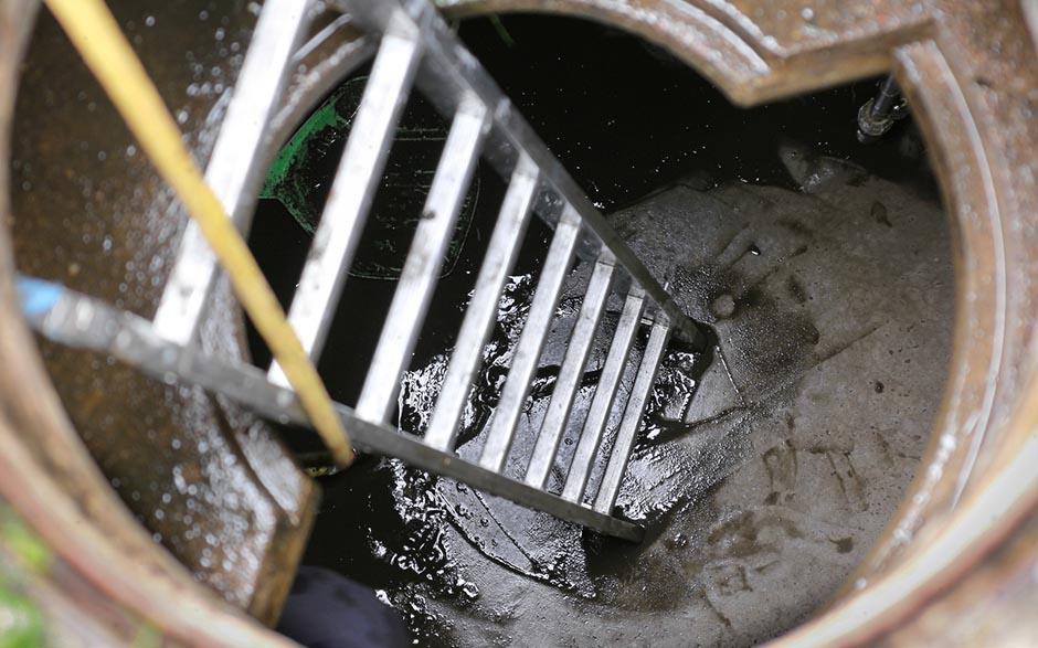 canalisation wc bouchée que faire Courcouronnes